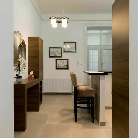 Bpm - In Style Luxury * Budapest