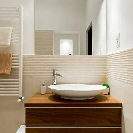 Bpm - In Style Luxury *